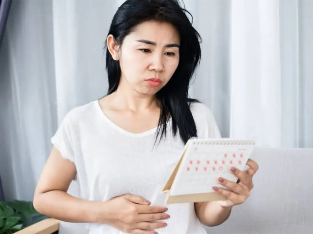 Đột nhiên mất kinh nguyệt, vì sao? 21 Đột-Nhiên-Mất-Kinh-Nguyệt