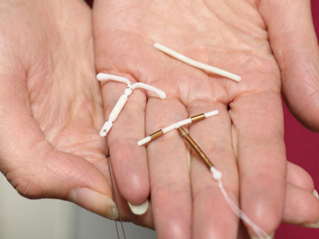 Đặt Vòng Tránh Thai An Toàn Tại Hà Nội – Bác Sĩ Giỏi 6 So-sánh-vòng-đồng-và-vòng-nội-tiết